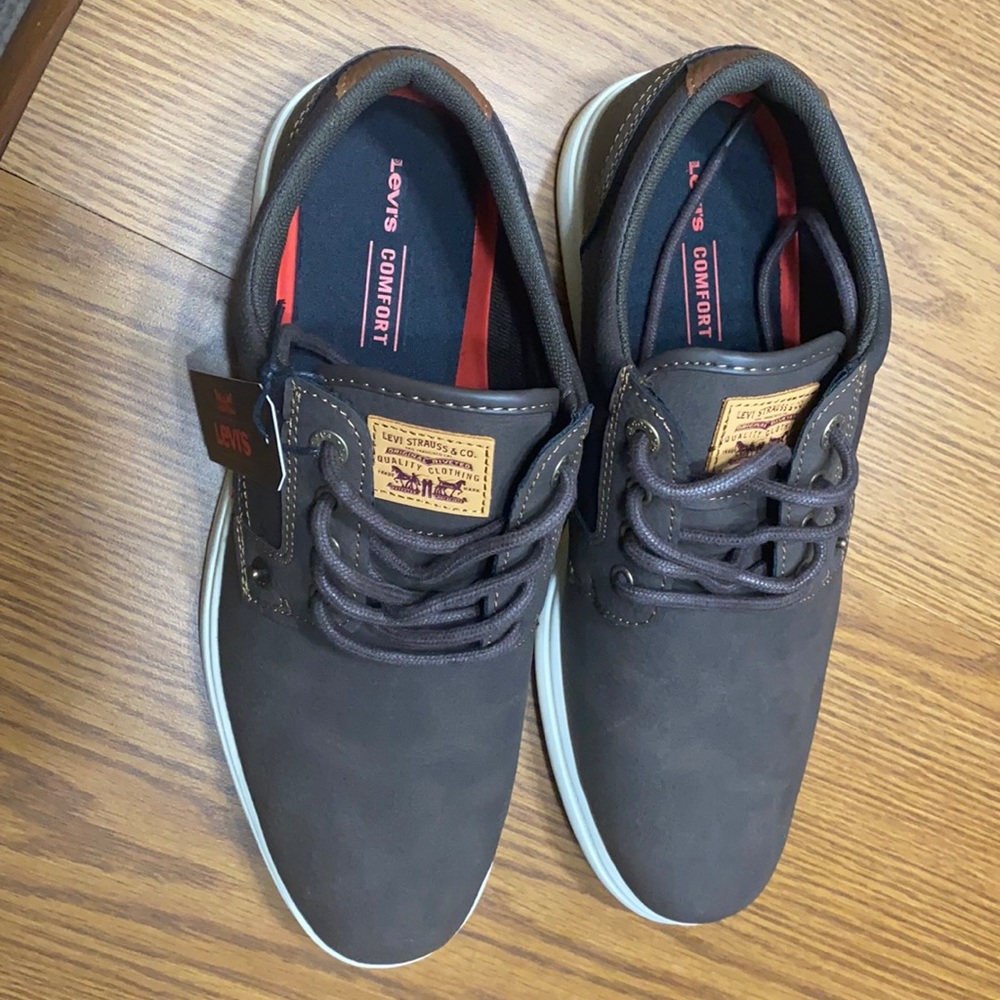 Men’s Levi’s Shoes